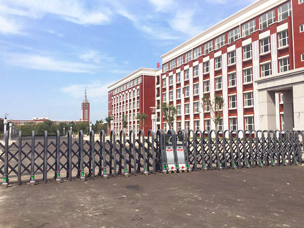 河北交通大学海滨学院-雄盾760